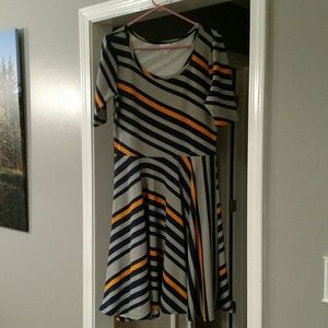 LulaRoe Nicole dress